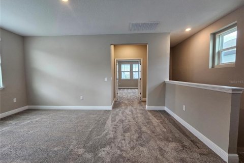 House in Winter Garden, Florida 3 bedrooms, 166.11 sq.m. № 2381026 - photo 19
