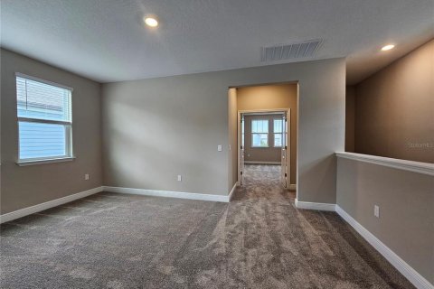 House in Winter Garden, Florida 3 bedrooms, 166.11 sq.m. № 2381026 - photo 18