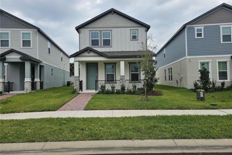 House in Winter Garden, Florida 3 bedrooms, 166.11 sq.m. № 2381026