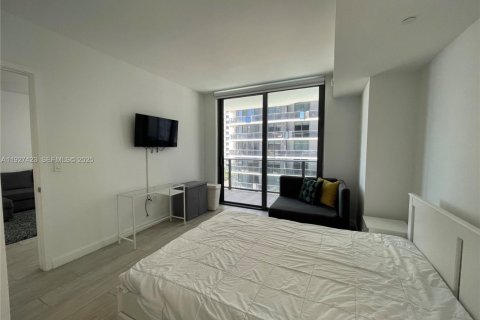 Condominio en venta en Miami, Florida, 1 dormitorio, 57.6 m2 № 1986006 - foto 6