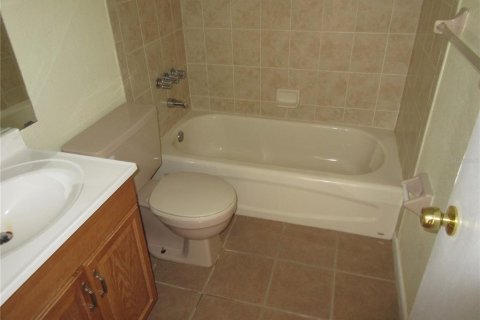 Apartamento en alquiler en Punta Gorda, Florida, 2 dormitorios, 70.23 m2 № 1898398 - foto 5