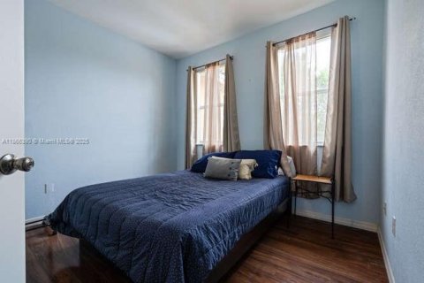 Townhouse in Homestead, Florida 3 bedrooms, 146.04 sq.m. № 2012574 - photo 21