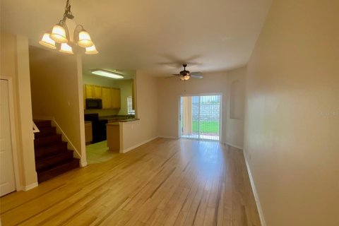 Adosado en alquiler en Sanford, Florida, 3 dormitorios, 111.76 m2 № 1908451 - foto 2