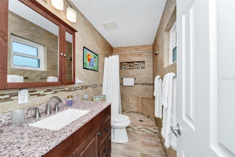 House in Cape Canaveral, Florida 3 bedrooms, 140.75 sq.m. № 2098406 - photo 30