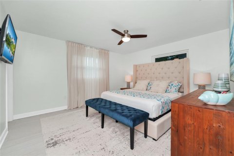 House in Cape Canaveral, Florida 3 bedrooms, 140.75 sq.m. № 2098406 - photo 25