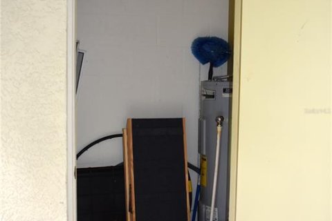 Touwnhouse à louer à Tampa, Floride: 2 chambres, 107.02 m2 № 2102749 - photo 10