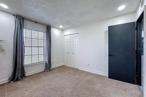 Condominio en alquiler en Land O' Lakes, Florida, 2 dormitorios, 74.32 m2 № 2111033 - foto 13