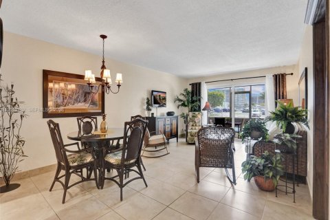 Copropriété à louer à Hallandale Beach, Floride: 1 chambre, 82.68 m2 № 2186622 - photo 16
