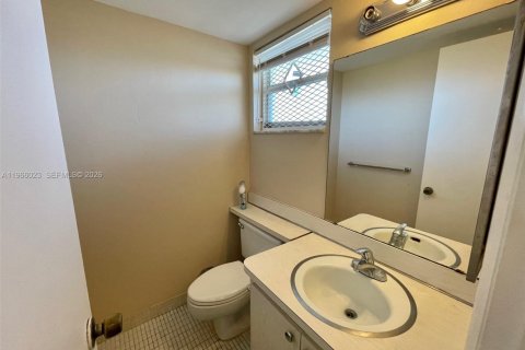 Снять в аренду кондоминиум в Холливуд, Флорида 1 спальня, 72м2, № 2028055 - фото 7