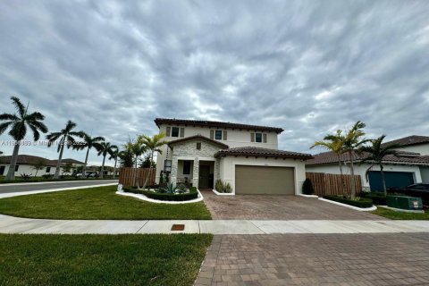 Villa ou maison à vendre à Homestead, Floride: 5 chambres, 276.29 m2 № 2081738 - photo 23