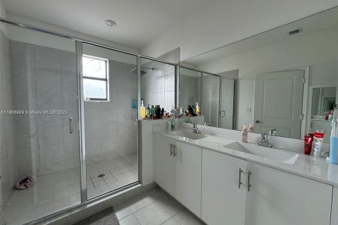 Villa ou maison à vendre à Homestead, Floride: 5 chambres, 276.29 m2 № 2081738 - photo 10
