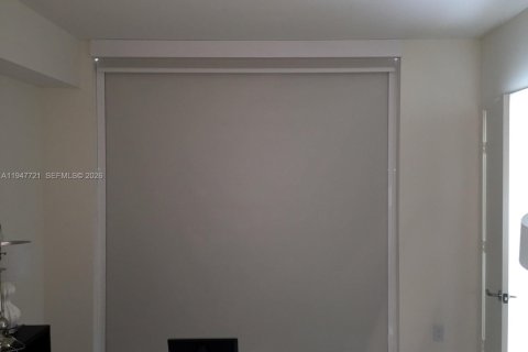 Снять в аренду кондоминиум в Майами, Флорида 2 спальни, 135.82м2, № 2003863 - фото 20