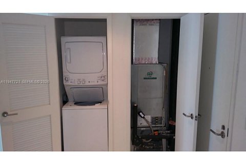 Снять в аренду кондоминиум в Майами, Флорида 2 спальни, 135.82м2, № 2003863 - фото 7