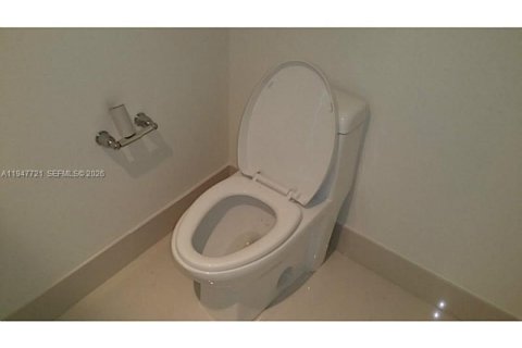 Снять в аренду кондоминиум в Майами, Флорида 2 спальни, 135.82м2, № 2003863 - фото 14