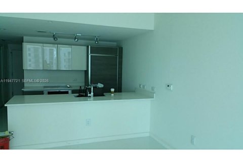 Снять в аренду кондоминиум в Майами, Флорида 2 спальни, 135.82м2, № 2003863 - фото 5