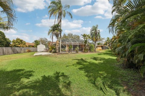 House in Cooper City, Florida 3 bedrooms, 165.92 sq.m. № 2041995 - photo 13