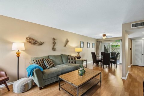 Copropriété à vendre à Tarpon Springs, Floride: 2 chambres, 91.04 m2 № 2149686 - photo 15