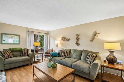 Copropriété à vendre à Tarpon Springs, Floride: 2 chambres, 91.04 m2 № 2149686 - photo 13