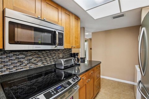 Copropriété à vendre à Tarpon Springs, Floride: 2 chambres, 91.04 m2 № 2149686 - photo 21