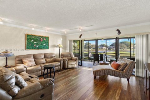 Copropriété à vendre à Boynton Beach, Floride: 2 chambres, 118.91 m2 № 2011021 - photo 13