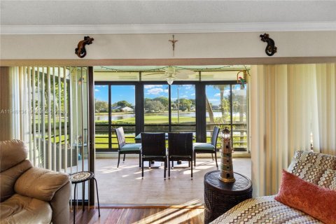 Condo à Boynton Beach, Floride, 2 chambres  № 2011021