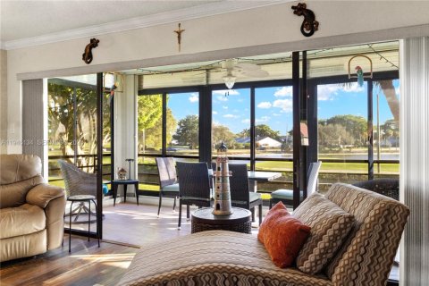 Copropriété à vendre à Boynton Beach, Floride: 2 chambres, 118.91 m2 № 2011021 - photo 17