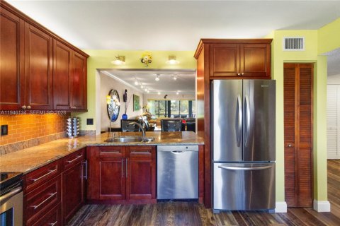 Copropriété à vendre à Boynton Beach, Floride: 2 chambres, 118.91 m2 № 2011021 - photo 2