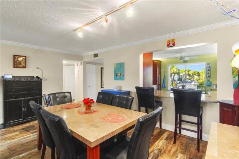 Copropriété à vendre à Boynton Beach, Floride: 2 chambres, 118.91 m2 № 2011021 - photo 11