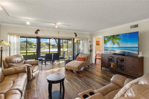 Copropriété à vendre à Boynton Beach, Floride: 2 chambres, 118.91 m2 № 2011021 - photo 14