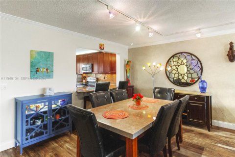 Copropriété à vendre à Boynton Beach, Floride: 2 chambres, 118.91 m2 № 2011021 - photo 10