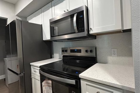 Appartement à louer à Kissimmee, Floride: 1 chambre, 61.32 m2 № 2148889 - photo 8
