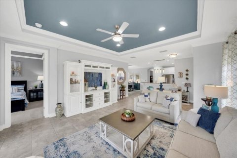 House in Palmetto, Florida 3 bedrooms, 178.37 sq.m. № 1795500 - photo 9