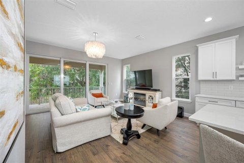 Townhouse in Tarpon Springs, Florida 3 bedrooms, 169.83 sq.m. № 1548281 - photo 10
