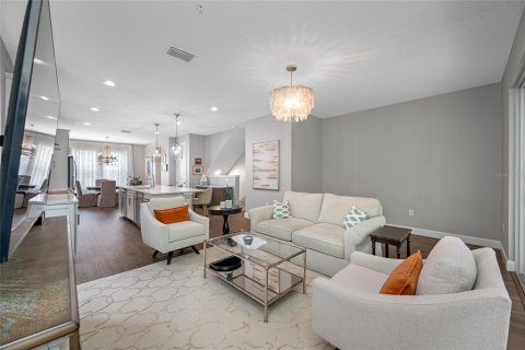 Townhouse in Tarpon Springs, Florida 3 bedrooms, 169.83 sq.m. № 1548281 - photo 12