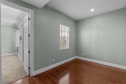 Adosado en venta en Tampa, Florida, 3 dormitorios, 161.56 m2 № 2221296 - foto 18