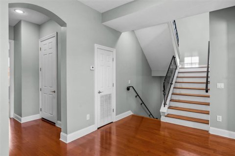 Adosado en venta en Tampa, Florida, 3 dormitorios, 161.56 m2 № 2221296 - foto 28