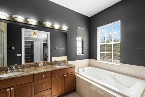 Adosado en venta en Tampa, Florida, 3 dormitorios, 161.56 m2 № 2221296 - foto 26