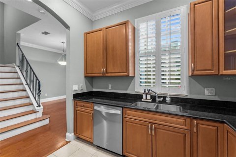 Adosado en venta en Tampa, Florida, 3 dormitorios, 161.56 m2 № 2221296 - foto 16