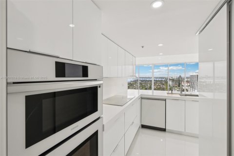 Copropriété à vendre à North Bay Village, Floride: 2 chambres, 98.57 m2 № 1967094 - photo 9