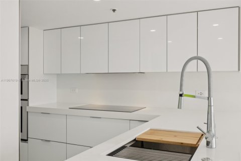 Copropriété à vendre à North Bay Village, Floride: 2 chambres, 98.57 m2 № 1967094 - photo 7