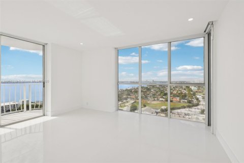 Copropriété à vendre à North Bay Village, Floride: 2 chambres, 98.57 m2 № 1967094 - photo 13