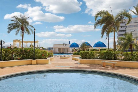 Copropriété à vendre à North Bay Village, Floride: 2 chambres, 98.57 m2 № 1967094 - photo 29