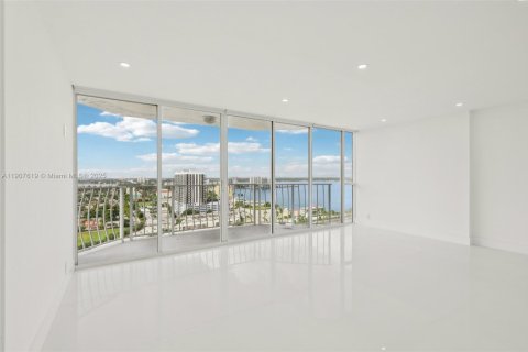 Copropriété à vendre à North Bay Village, Floride: 2 chambres, 98.57 m2 № 1967094 - photo 4