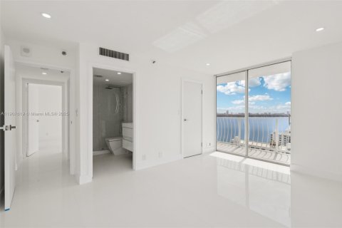 Copropriété à vendre à North Bay Village, Floride: 2 chambres, 98.57 m2 № 1967094 - photo 14