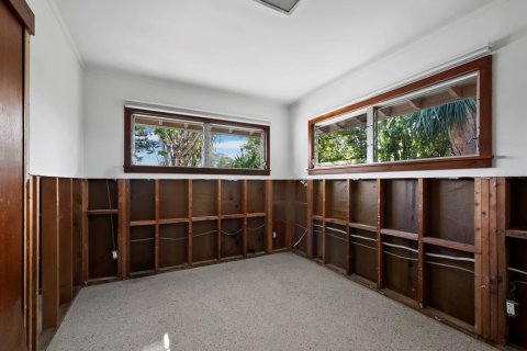 House in Longboat Key, Florida 3 bedrooms, 172.98 sq.m. № 1751201 - photo 15