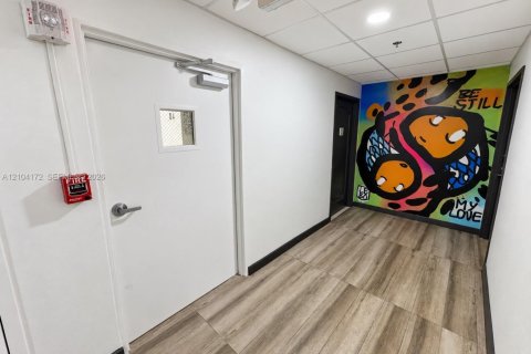 Copropriété à vendre à Miami Beach, Floride: 1 chambre, 83.61 m2 № 2412479 - photo 29