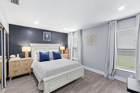 Condo in St. Lucie, Florida, 2 bedrooms  № 2083980 - photo 10