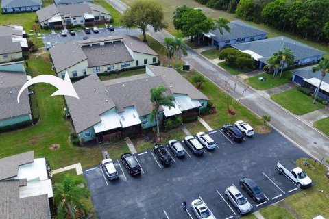 Condo in St. Lucie, Florida, 2 bedrooms  № 2083980 - photo 26