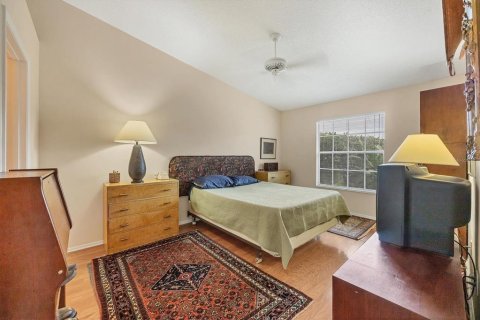 House in Bradenton, Florida 3 bedrooms, 132.39 sq.m. № 1911331 - photo 28