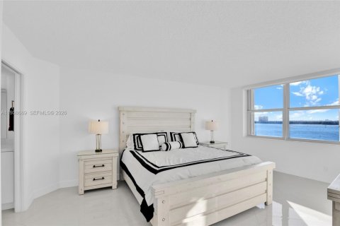 Condo in Riviera Beach, Florida, 3 bedrooms  № 1996062 - photo 26